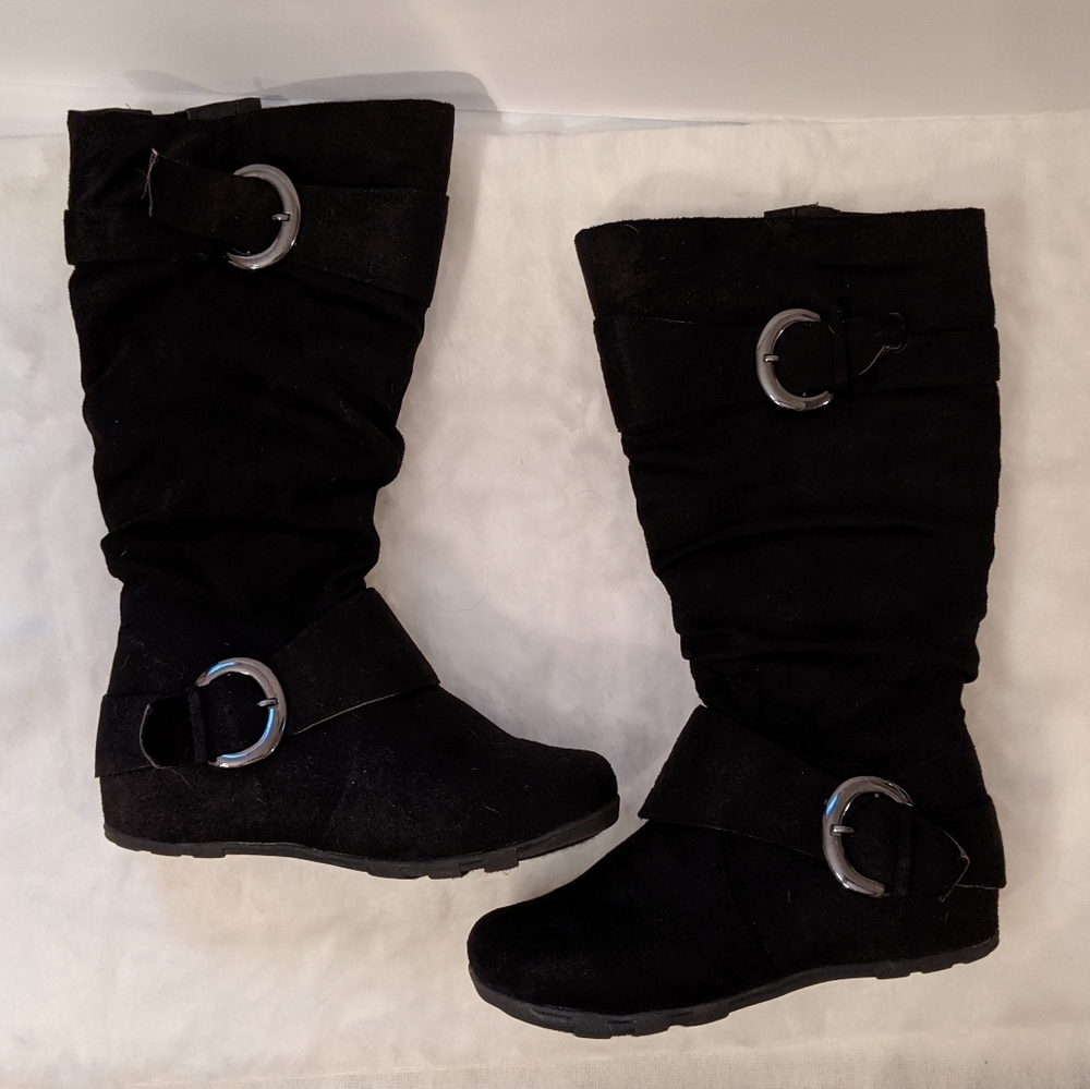 Black Boots